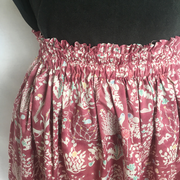 再販です✴︎素敵大人のリボンスカート　リバティ　ヨシエ　ニュアンスピンク　リボン取外し可能　送料無料✴︎ 3枚目の画像