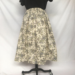 新作✴︎リバティ　大人の素敵リボンスカート　CELINE セリーヌ　ブルーグレーmix  グログランリボン　取外し可能 5枚目の画像