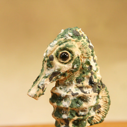 タッちゃん（タツノオトシゴ・辰）（緑）・陶芸作品　置物（陶 動物） 10枚目の画像