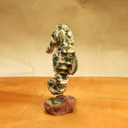 タッちゃん（タツノオトシゴ・辰）（緑）・陶芸作品　置物（陶 動物） 4枚目の画像