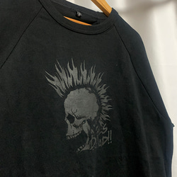 【大人のパンクロックスタイル】スカルブラックプリントラグランTシャツ 5枚目の画像