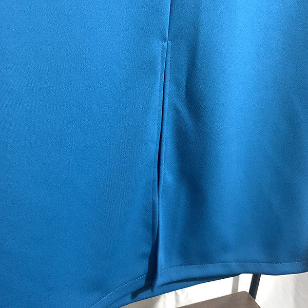 【縦長シルエット＆ウエストすっきり】大人のカジュアルスカイブルージャージスカート