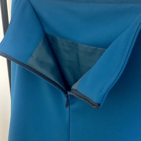 【縦長シルエット＆ウエストすっきり】大人のカジュアルスカイブルージャージスカート