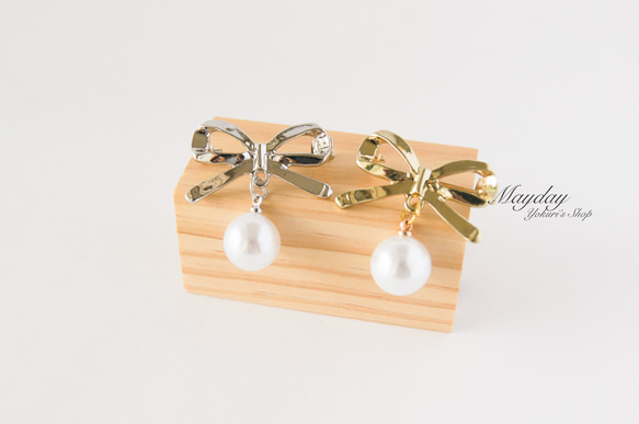 『大人可愛いリボンとパールのブローチ・シルバー』 8枚目の画像