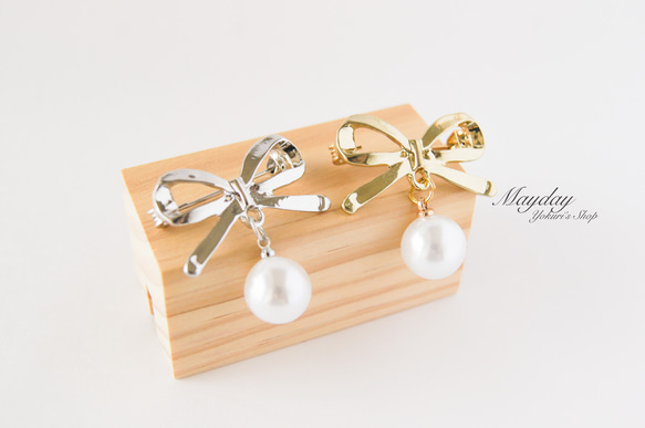 『大人可愛いリボンとパールのブローチ・シルバー』 9枚目の画像