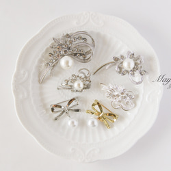 『大人可愛いリボンとパールのブローチ・シルバー』 10枚目の画像