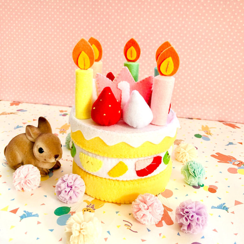 フェルトのお誕生日ケーキ☆ホールケーキ 保育園 幼稚園 お誕生 フェルトのお誕生日ケーキ☆ホールケーキ 保育園 幼稚園 お誕生