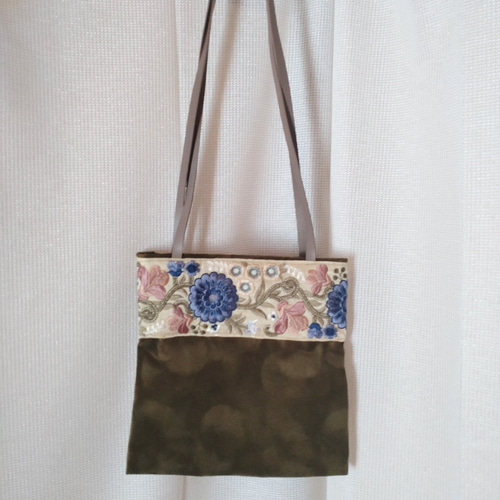 インド刺繍リボンをあしらった合皮肩掛けトートバッグ トート