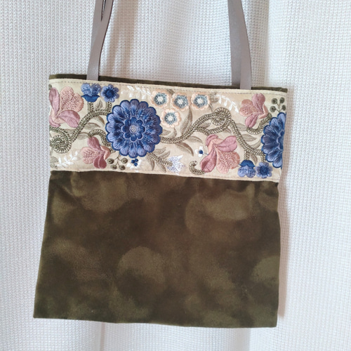 インド刺繍リボンをあしらった合皮肩掛けトートバッグ トート