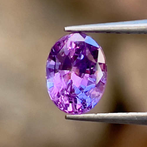 宝石ルース 『ほぼ市場に無いこの色パープル！』天然パープルサファイア1.108鑑 宝石ルース 『ほぼ市場に無いこの色パープル！』天然パープル