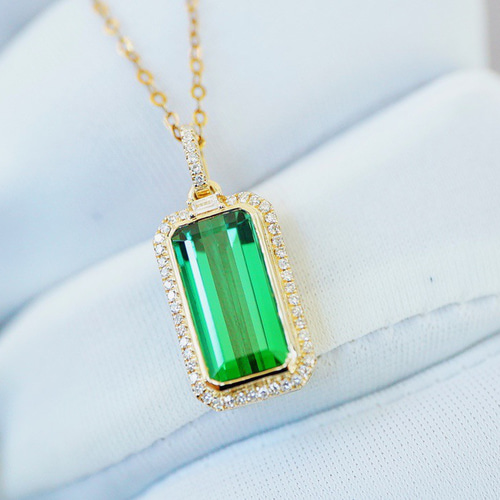 K18 天然エメラルド 天然ダイヤモンド1.82ct/0.30ct/0.41ct K18 天然エメラルド 天然ダイヤモンド1.82ct/0.30ct/0.41ct