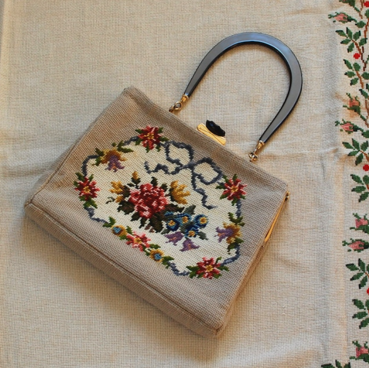 ニードルポイント　刺繍 プチポアン　ハンドバッグ