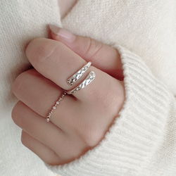 ✨きれいな輝き✩ハンマー打ち槌目加工リングR2471 2枚目の画像