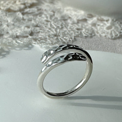 ✨きれいな輝き✩ハンマー打ち槌目加工リングR2471 3枚目の画像