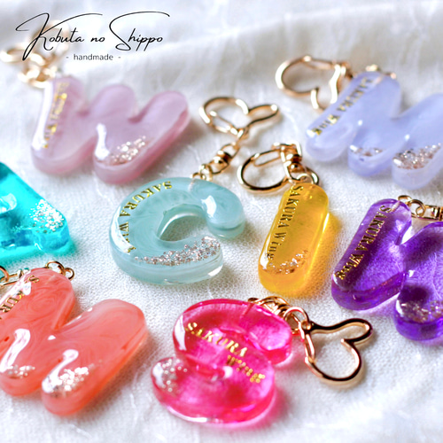 【オーダーページ】お名前チョコ風キーホルダー♡PALOON オーダーページ】お名前チョコ風キーホルダー♡PALOON - メルカリ