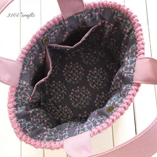花模様のニットバッグ*持ち手布*内布付き*スモーキーピンク 花模様のニットバッグ*持ち手布*内布付き*スモーキーピンク