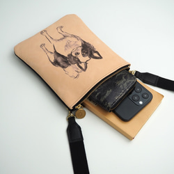 拉鍊手拿包（吉娃娃/繪圖系列）單色真皮智慧型手機迷你肩背包 第3張的照片