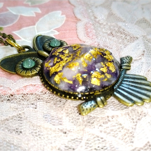 梟フクロウ 翡翠ペンダントトップ