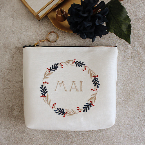 sayaka様確認用オーダー☆刺繍・名前入りポーチ