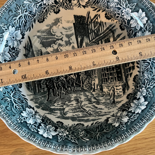 英国の古いサラダボウル ROYAL TUDOR WARE ロイヤルチューダー 英国の古いサラダボウル ROYAL TUDOR WARE ロイヤルチューダー