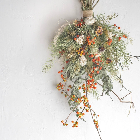 ツルウメモドキのスワッグ 長さ50cm ドライフラワー 秋のスワッグ 秋色