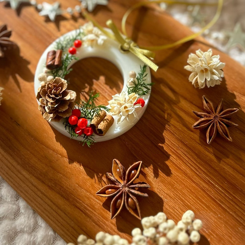 CHRISTMAS】柑橘香るリースのアロマワックスサシェ～frozentangerine