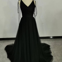 豪華！オフホワイト 胸元フリル 柔らかく重ねたチュールスカート  