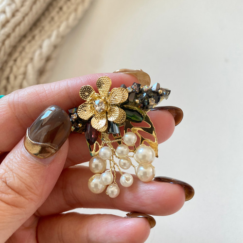 UNDERCOVER アンティークビーズブローチ but beautiful…② UNDERCOVER