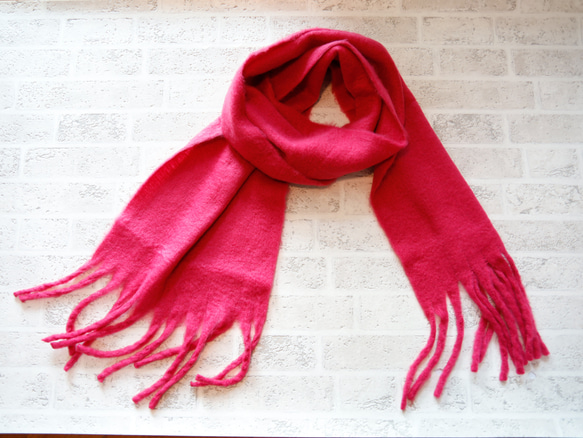 色が選べる ５色展開 ふわもこ素材のオーバーサイズドマフラー ギフトにも ワントーンコーデのアクセントにも◎ 15枚目の画像