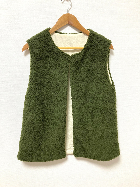 ベスト モコモコ ジレ モスグリーン 緑 グリーン ボア ボアベスト 日本