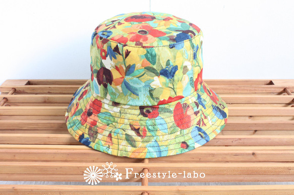 花柄のハット<つばの長さ8㎝>　春夏　オールシーズン　帽子　紫外線対策　ファッション　おでかけ　アウトドア　キャンプ 2枚目の画像