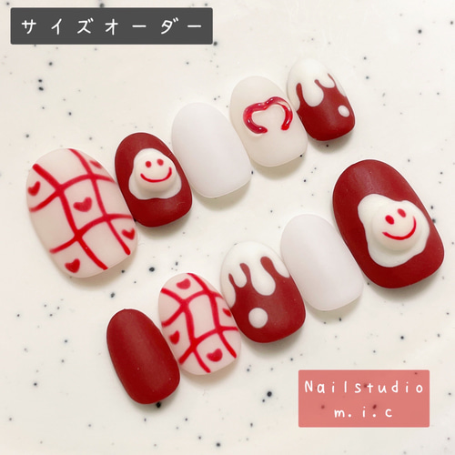 ネイルチップ サイズオーダー 韓国 ポップ ぷっくり にこちゃん 赤 白