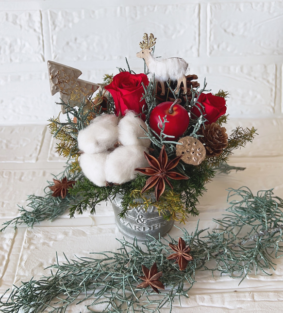 専用＊Christmasブリキアレンジ③ ブリキ缶のトナカイアレンジメント 赤いバラ クリスマスアレンジ