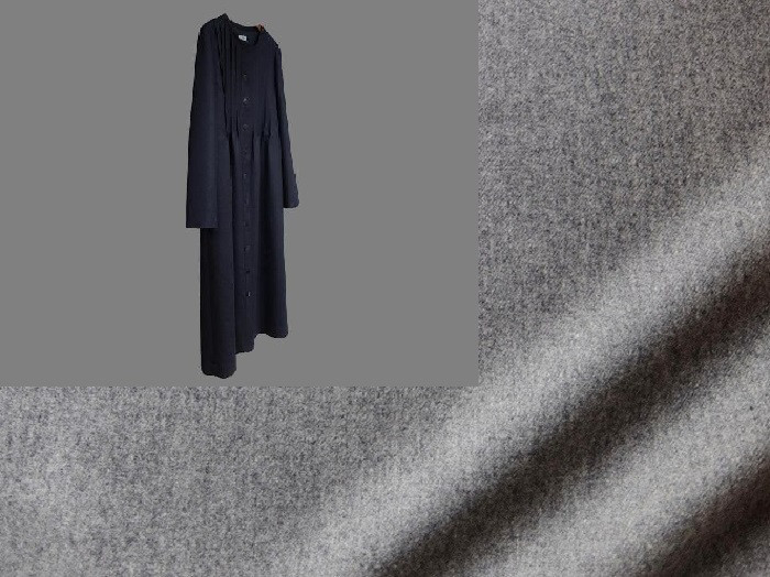 ～Seriesワンピース…グレーウール100％～