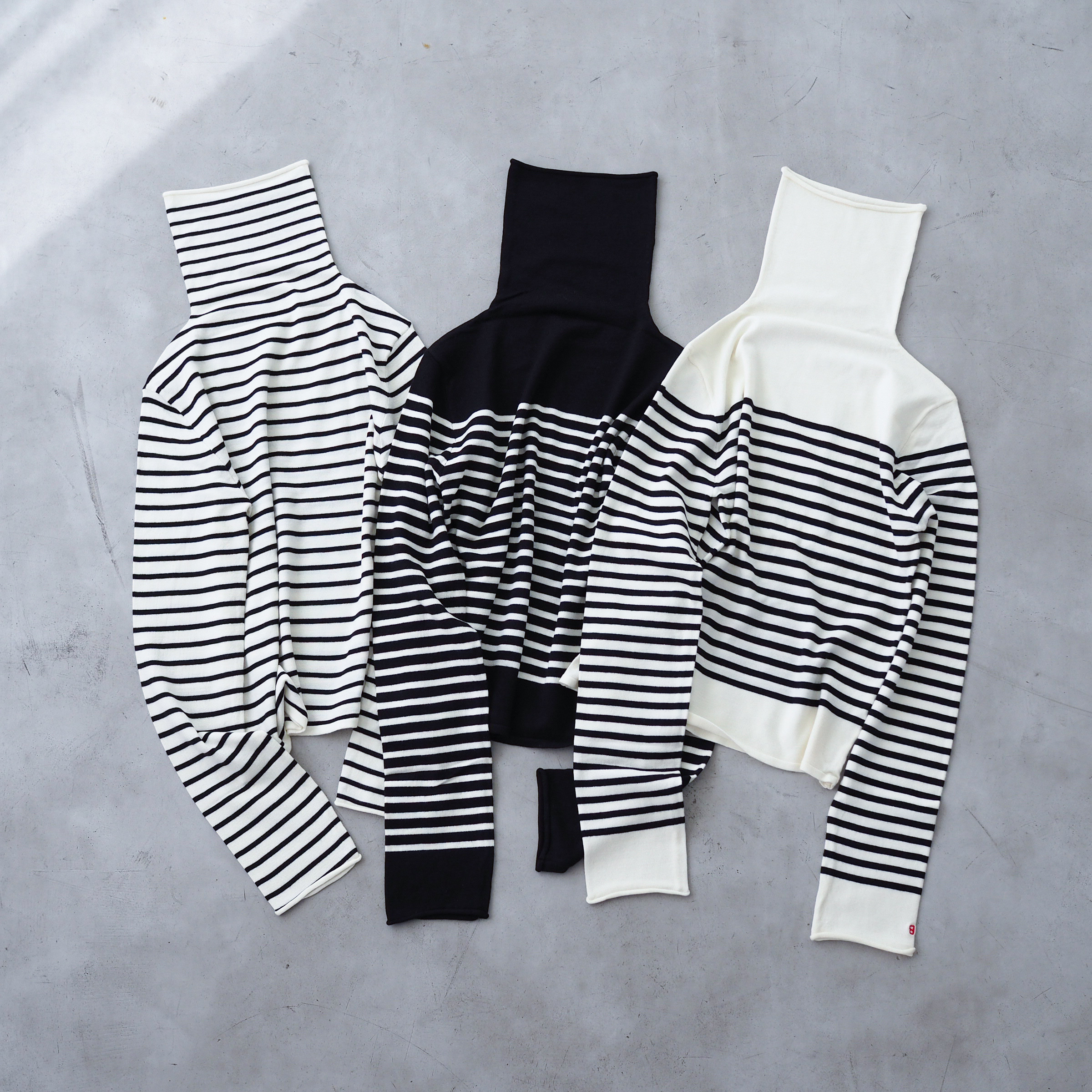 大人気 お得な2枚セット タートルネックニット Little B (長袖)