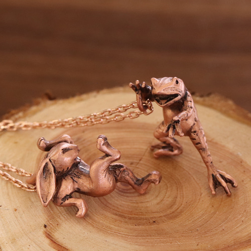 立体鳥獣戯画 豆かえるネックレス （659-755/純銅製） ネックレス