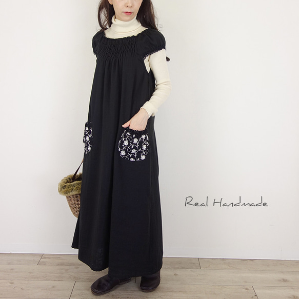 [予約販売] ブラックWガーゼ刺繍シャーリングマキシワンピース 4枚目の画像