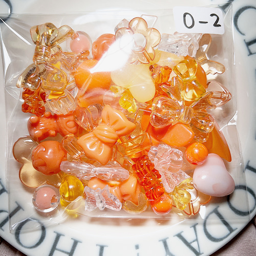 O2 デコパーツ アクリルビーズ オレンジ 70g 推し活 メンカラ