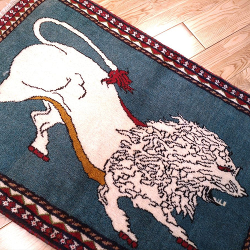 ペルシャ トライバルラグ 100x66cm アマレバフト ベージュ 青緑色