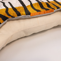 ピュアコットンのホームアクセサリータイガー枕は取り外し可能で洗濯可能です 12枚目の画像