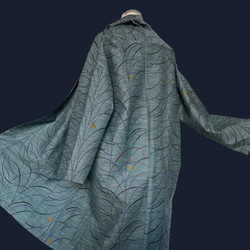 秋冬 ランクアップコーデ 着物ガウン カーディガン 着物リメイク コート 着物 和柄 フリーサイズ Ｊ51006 4枚目の画像