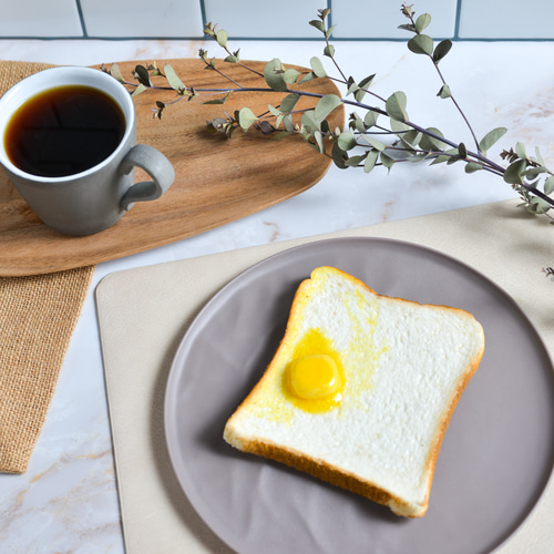 4ヶ月待ち】食パンパスケース パスケース・定期入れ kanapei 通販