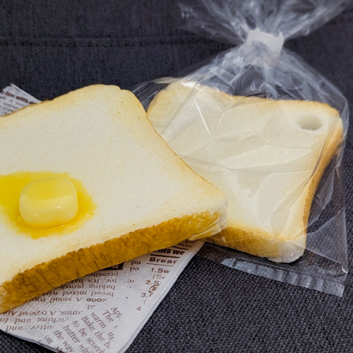 4ヶ月待ち】食パンパスケース パスケース・定期入れ kanapei 通販