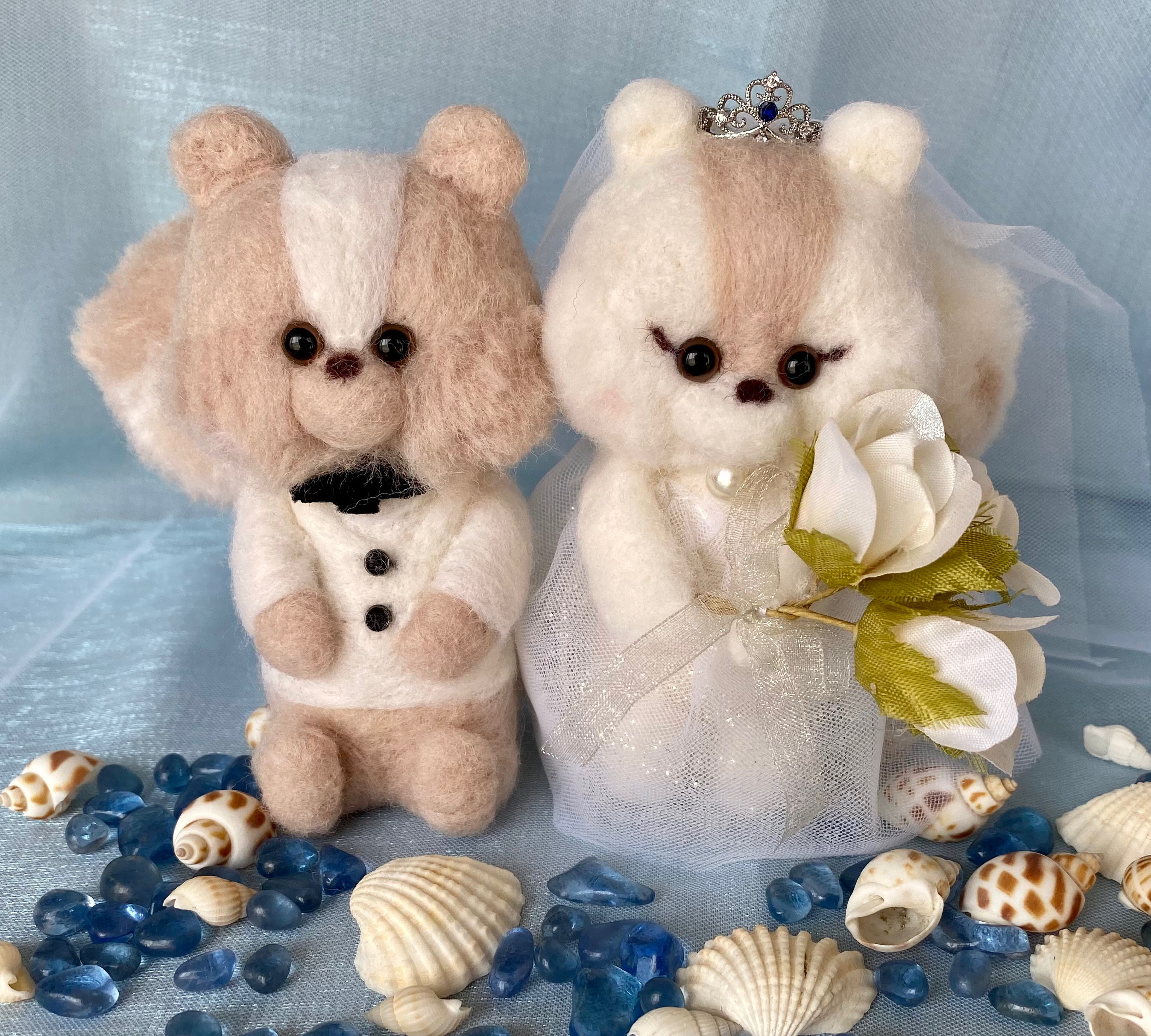 ふわふわリスのウェルカムドール　羊毛フェルト　足裏にイニシャル入れ可