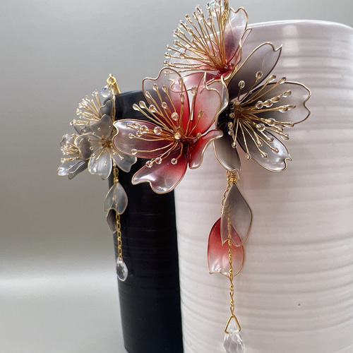 絨花(中国のモールアート) りんどう　かんざし 绒花--桑梓】 漢服髪飾り かんざし 簪 シルク_绒花(髪飾り