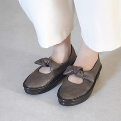 オトナ可愛いリボンシューズ (AMAND) 靴 日本製 【5～20日以内発送】 4枚目の画像