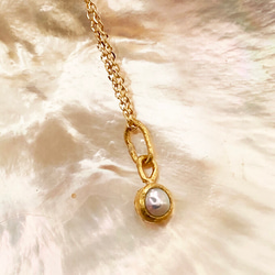 K24純金◇金色Akoya珍珠吊飾上衣（自然色） 第4張的照片