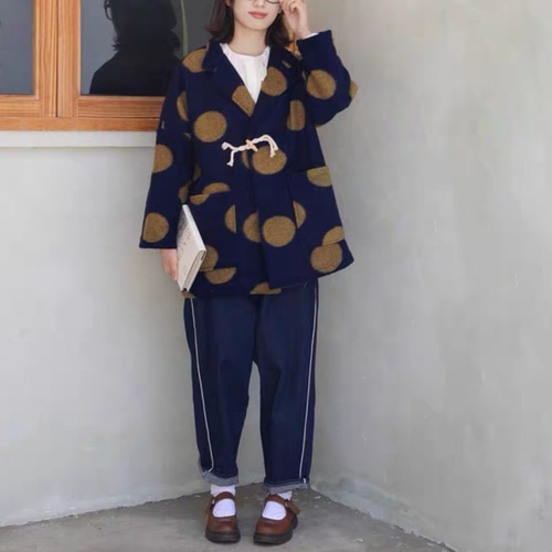 ※【最終価格】pierre cardin 大きなボタン使用立ち衿風ドット柄コート 楽天市場】pierre cardin ピエールカルダン（コート・ジャケット
