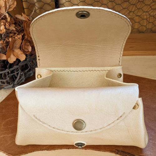 ベージュゴールド×バンビハラコ ＊お札を折らずに入れられる  