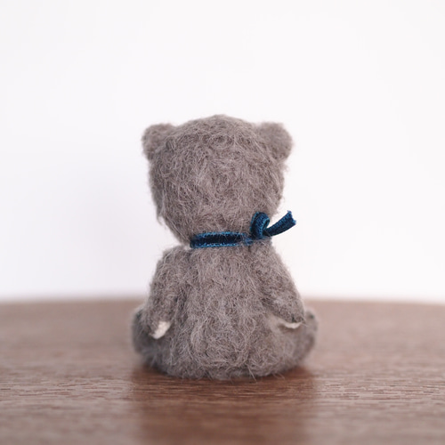 グレーのちいさなくまさん ぬいぐるみ Bear attic 通販 16741337